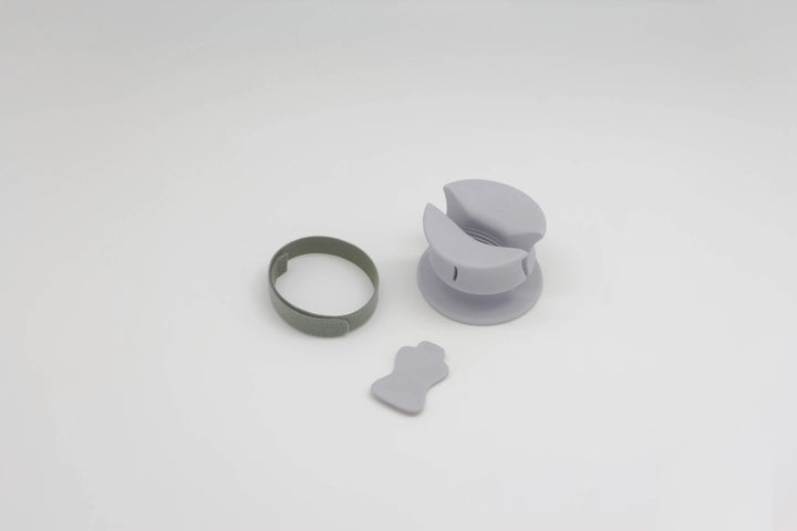 CHEWDEN Grip: Dog Chew Holder  |  Pawesomeday.no