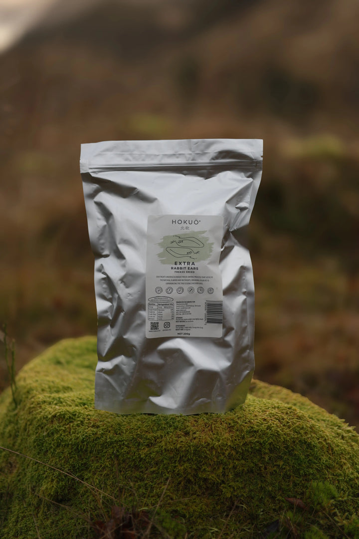 Ekstra frysetørkede kaninører - 200g - Hokuō®  |  Pawesomeday.no
