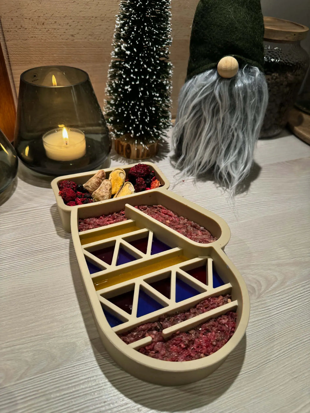 Julevott I 2-i-1 slowfeeder & slikkematte  |  Pawesomeday.no