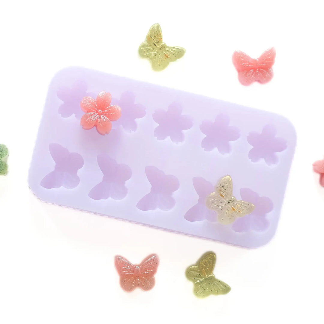 Butterfly + Sakura Treat Mold  |  Pawesomeday.no