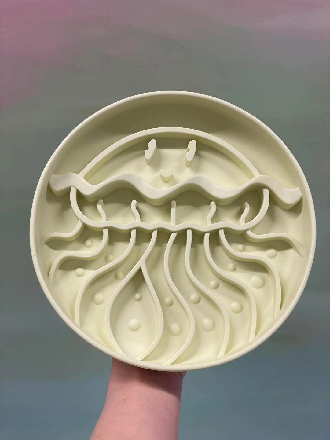 Manet slowfeeder  |  Pawesomeday.no