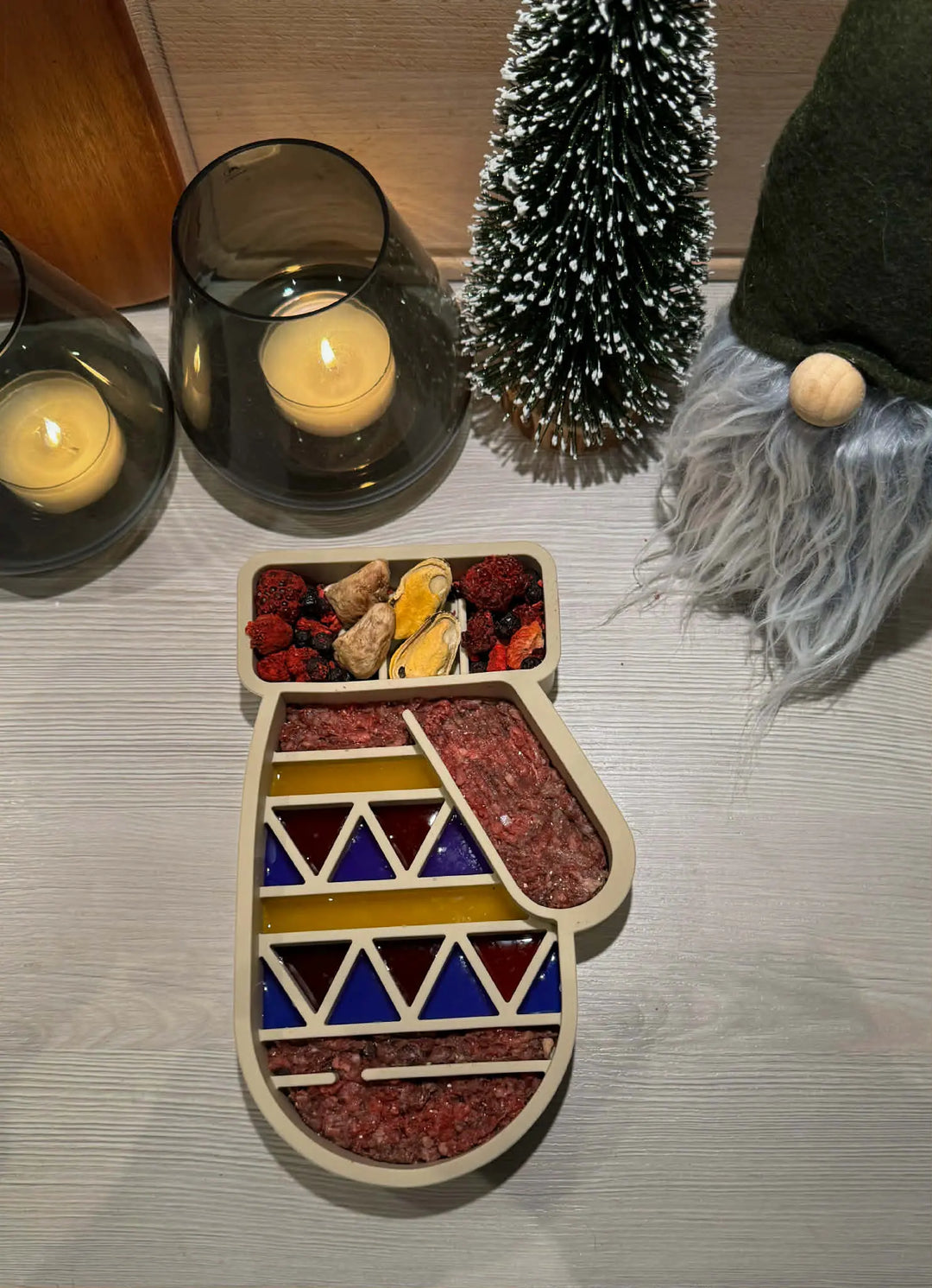 Julevott I 2-i-1 slowfeeder & slikkematte  |  Pawesomeday.no