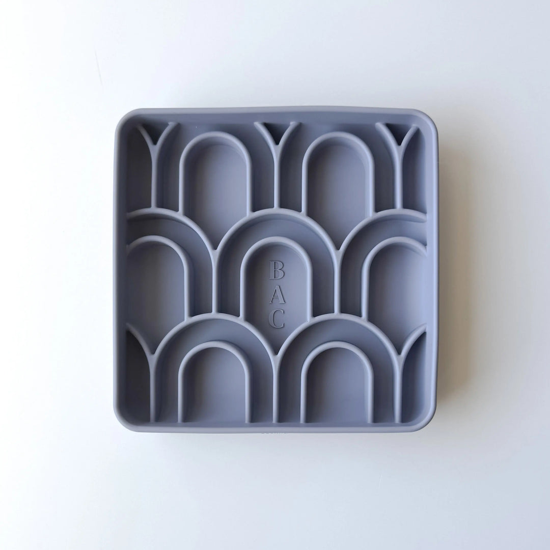 Arco slowfeeder | Slowfeeder til hund  |  Pawesomeday.no