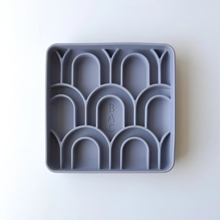 Arco slowfeeder | Slowfeeder til hund  |  Pawesomeday.no