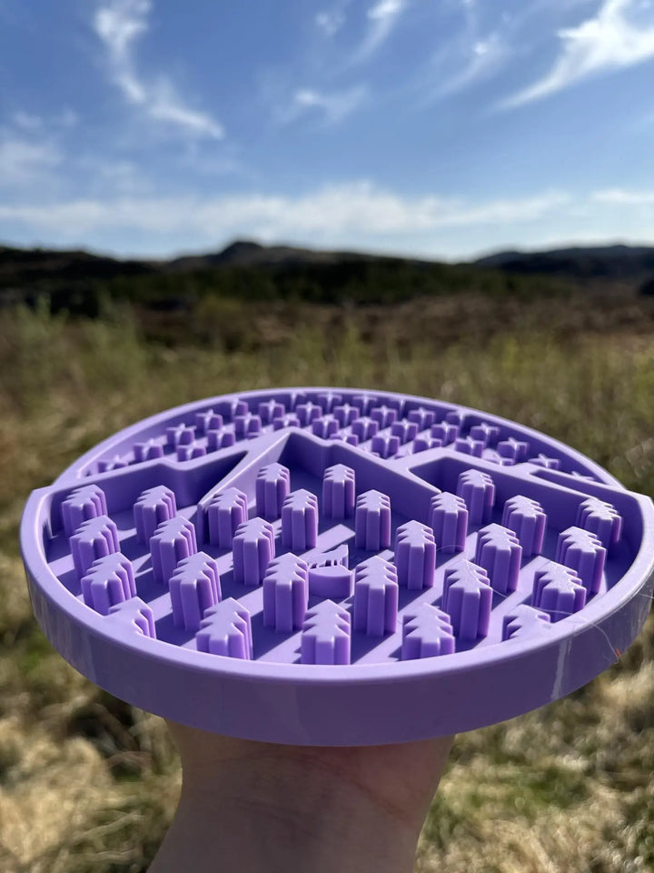 Fjell slikkematte  |  Pawesomeday.no