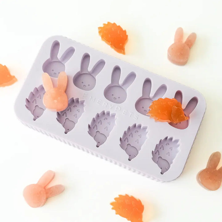 Hedgehog + Bunny Treat Mold  |  Pawesomeday.no